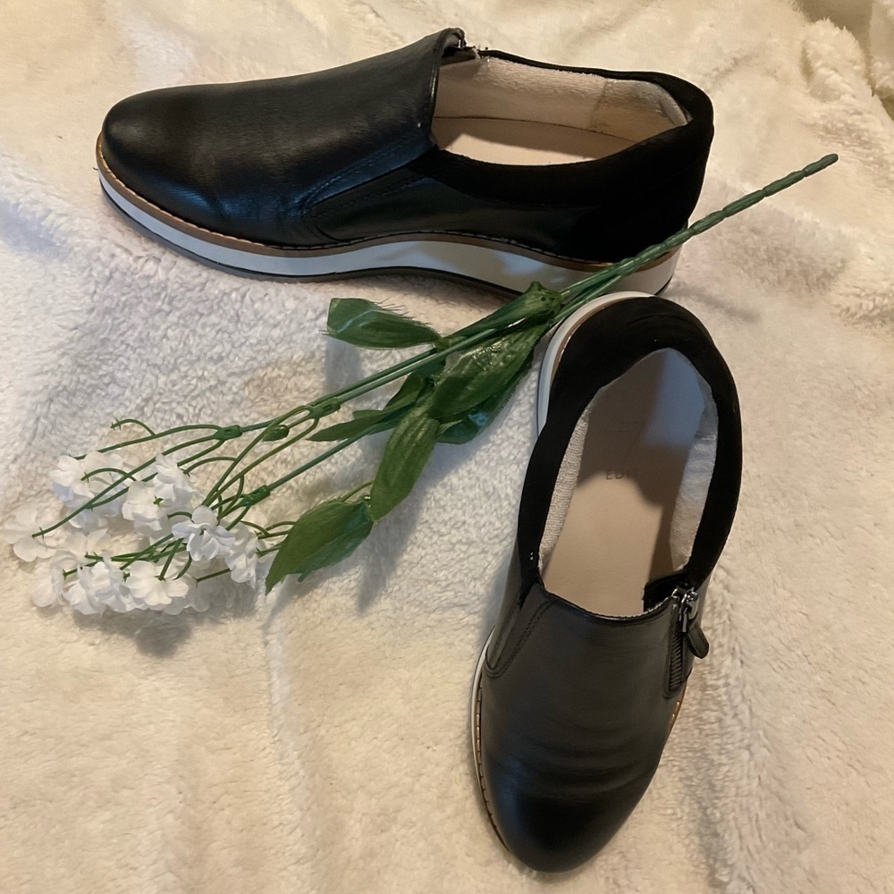 27 Edit Naturalizer Devlyn Leather Loafer